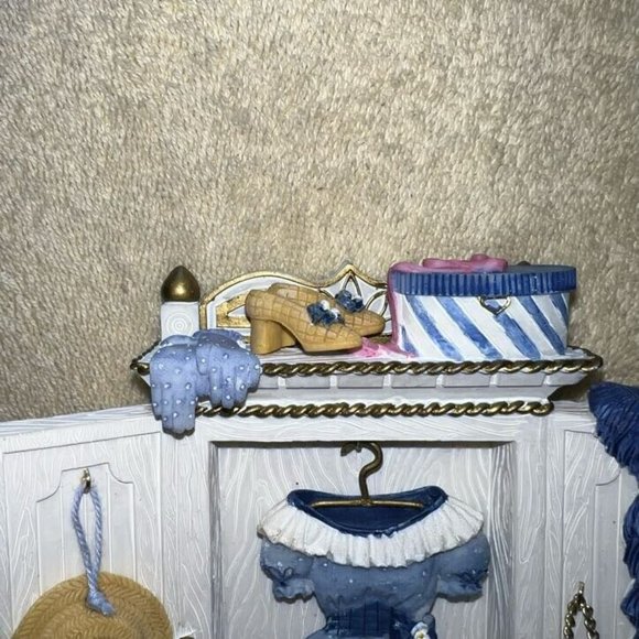 Avon Fine Collectibles A Woman's Summer Miniature Wardrobe Suzanna’s Sundress - Picture 3 of 7